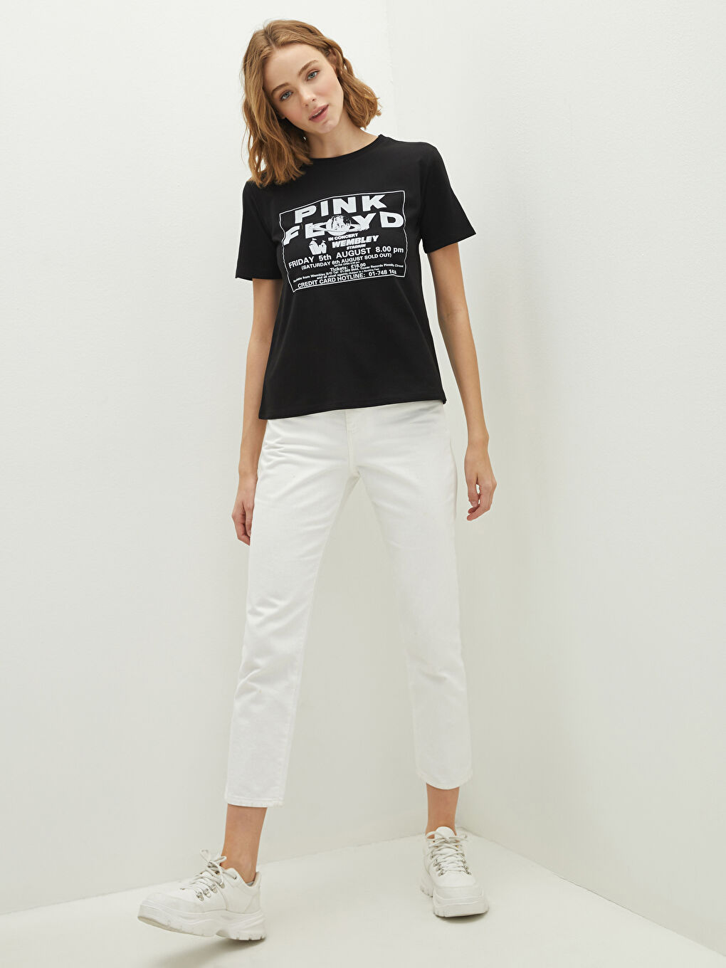 LCW Vision Crew Neck Pink Floyd Printed Short Sleeve Cotton Women's T-Shirt -S1J617Z8-HFF