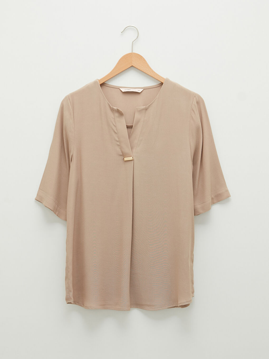 LCW Grace Henley Neckline Short Sleeved Leather Jacket Women's Blouse -S1J733Z8-GE8