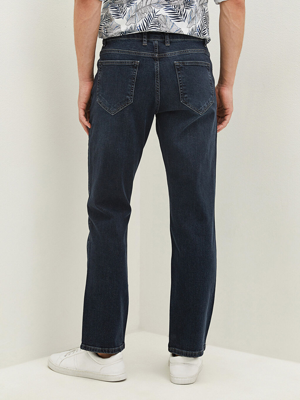 İndigo 790 Rahat Kalıp Erkek Jean Pantolon-3