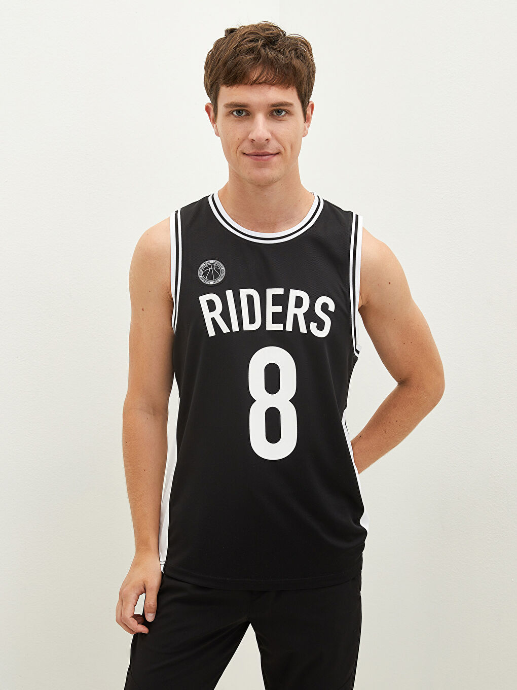 Siyah Bisiklet Yaka Baskılı Erkek Kolsuz Tişört-2