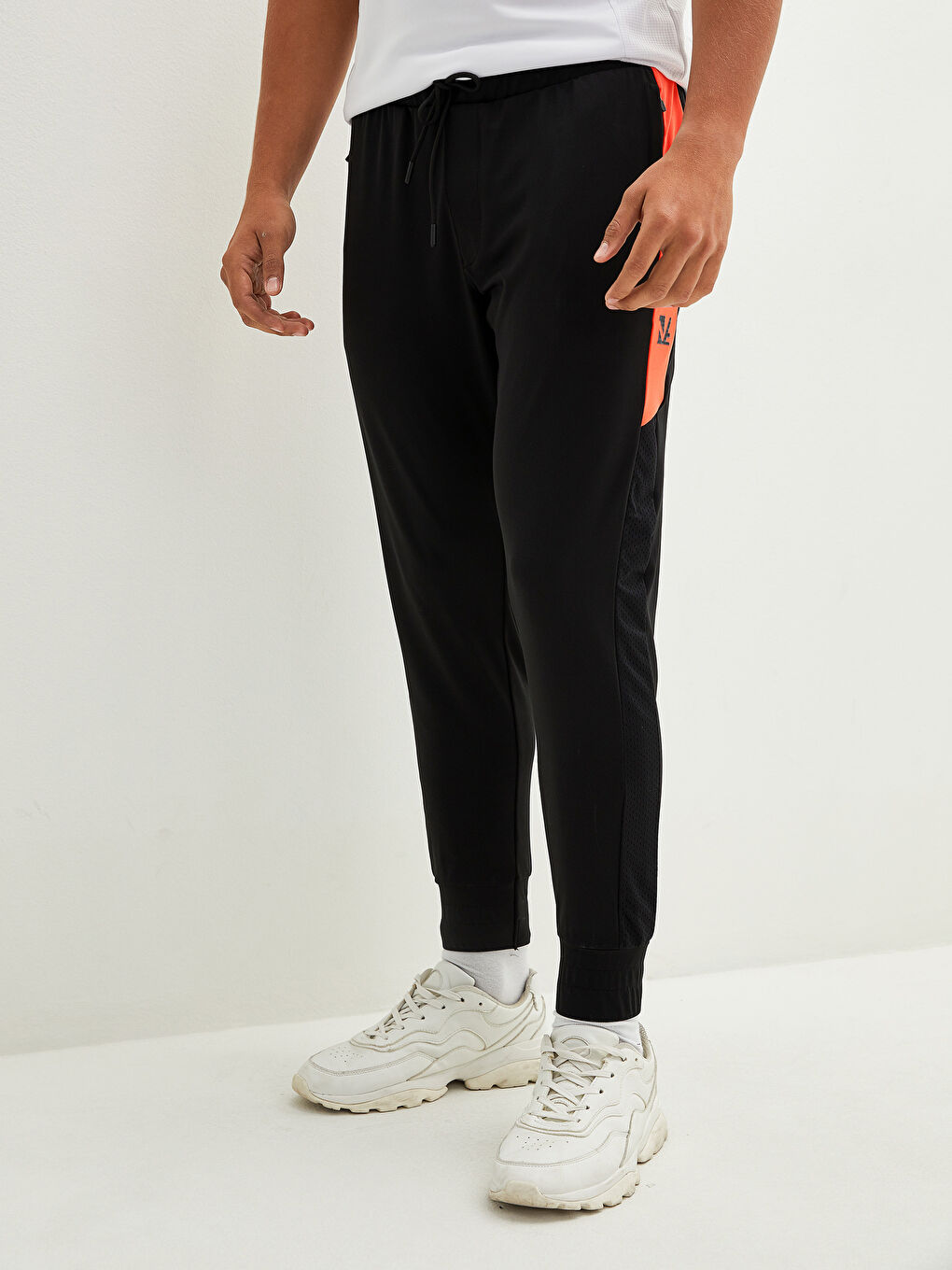 Siyah Slim Fit Erkek Jogger Eşofman Altı-2