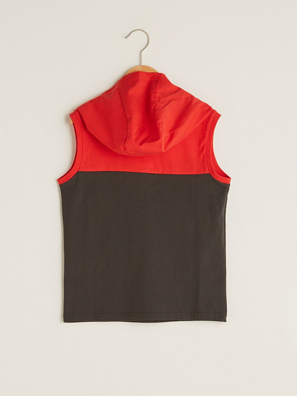 قميص داخلي بدون أكمام مطبوع بكابوش للأولاد-1