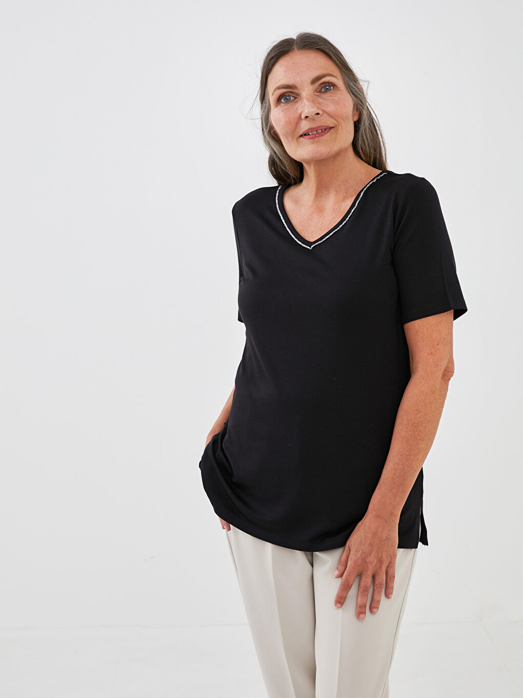 V-Neck Plain Short Sleeve Women's Blouse-5