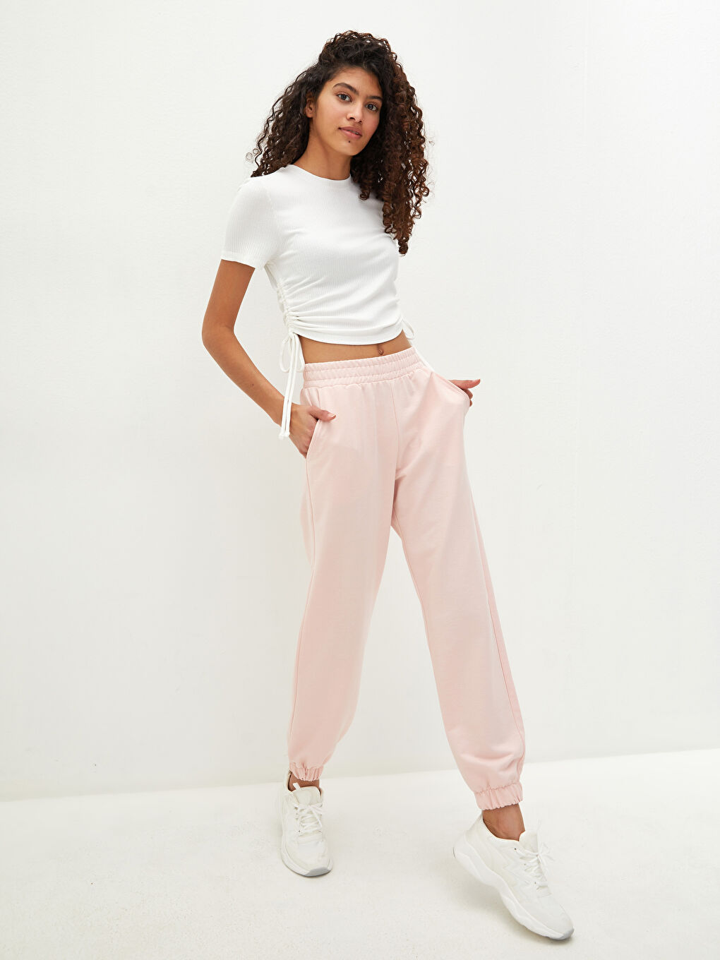 Pembe Beli Lastikli Düz Cep Detaylı Kadın Eşofman Altı-1