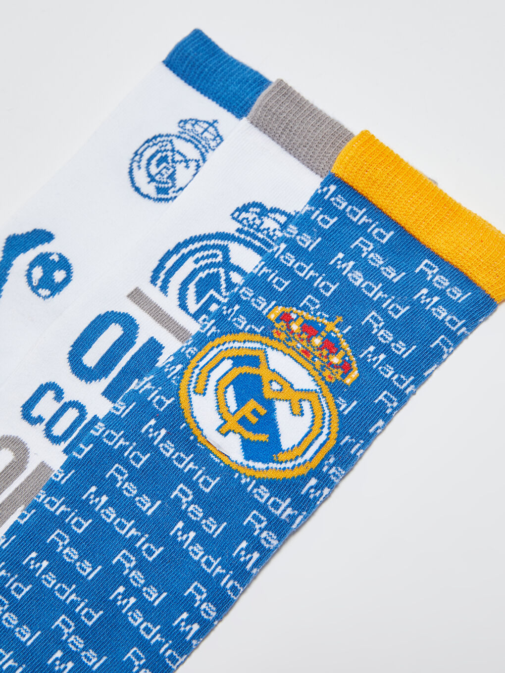 جوارب ريال مدريد للأولاد منقوشة - 3 أزواج -S1JB21Z4-K00