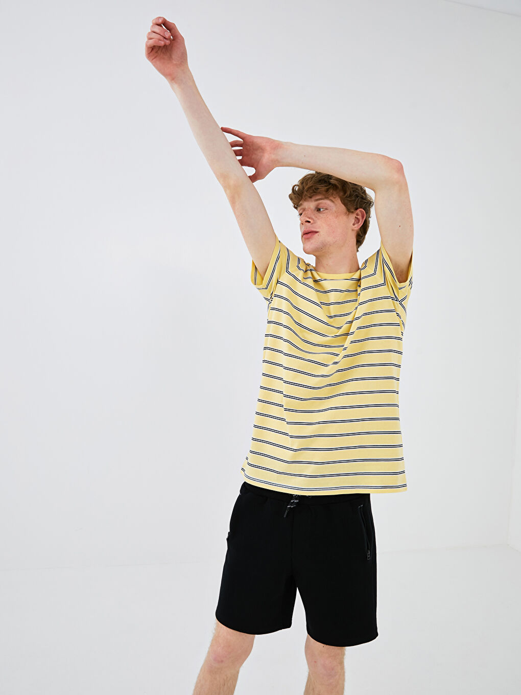Sarı Bisiklet Yaka Kısa Kollu Çizgili Penye Erkek Tişört-3