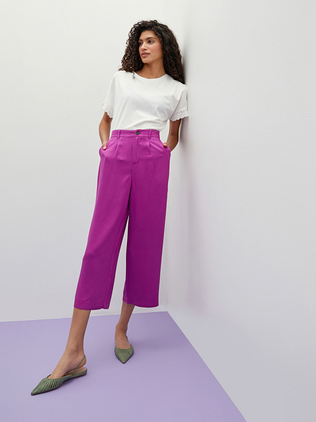 Mor Bol Fit Cep Detaylı Geniş Paça Viskon Kadın Kapri-1