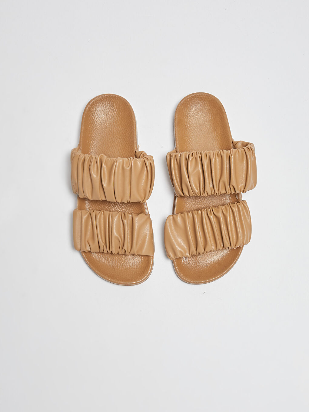 Kahverengi Deri Görünümlü Çift Bantlı Kadın Terlik-7