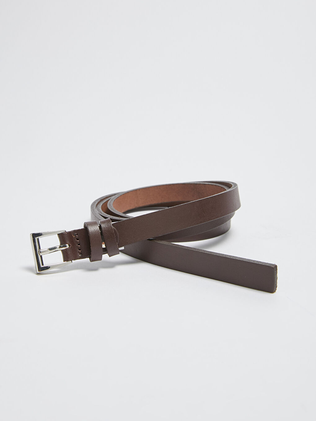 Kahverengi Deri Görünümlü İnce Kadın Kemer