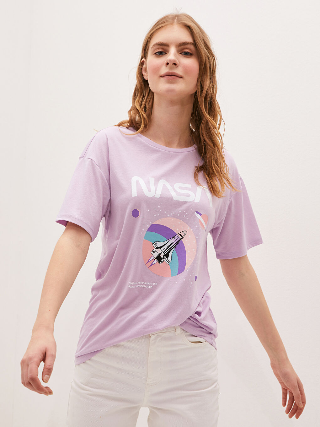 LCW Vision Crew Neck Nasa Printed Short Sleeve Women's T-Shirt -S1JH09Z8-KYB