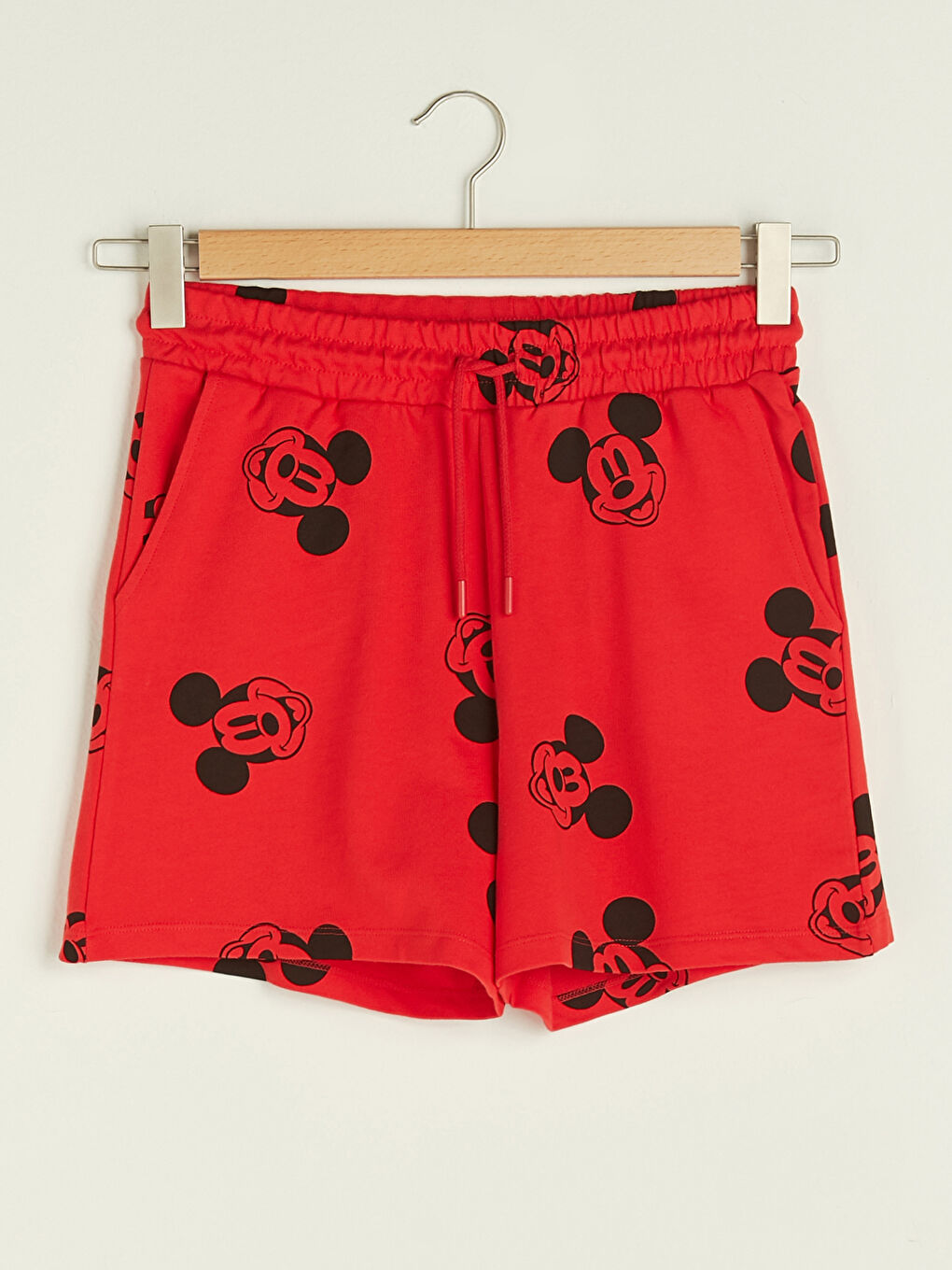 Kırmızı Beli Lastikli Mickey Mouse Baskılı Pamuklu Kadın Şort-5