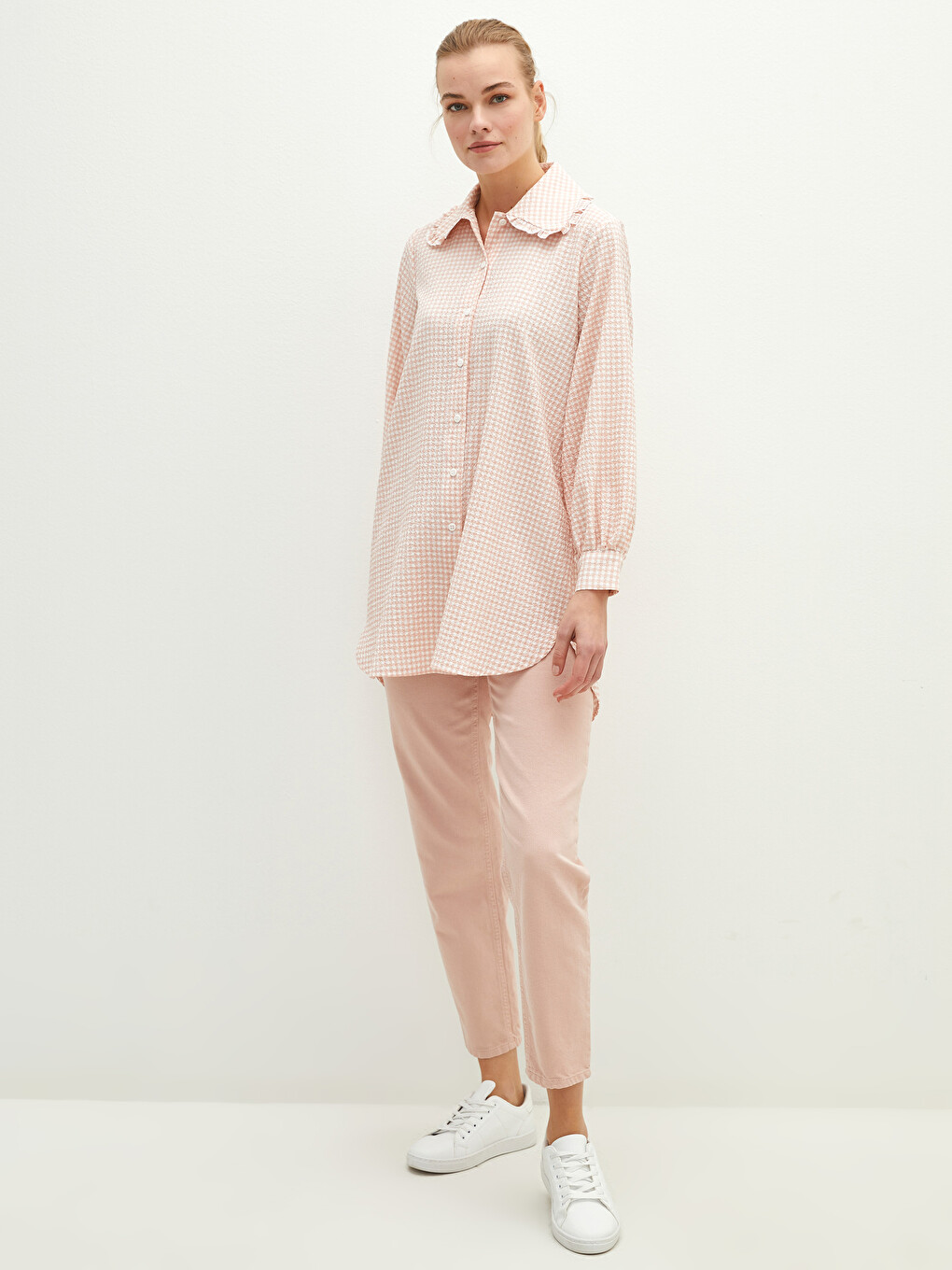 Baby Collar Plaid Long Sleeve Women Tunic-1