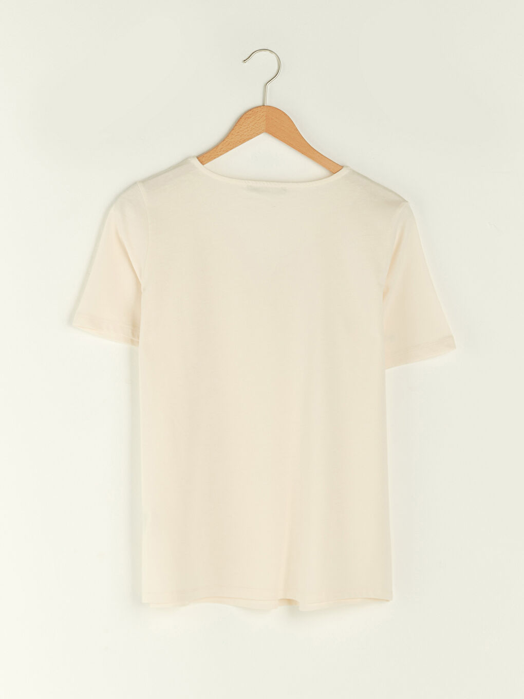 بلوزة نسائية قطن بأكمام قصيرة ورقبة على شكل حرف V مزينة بأحجار الراين-7