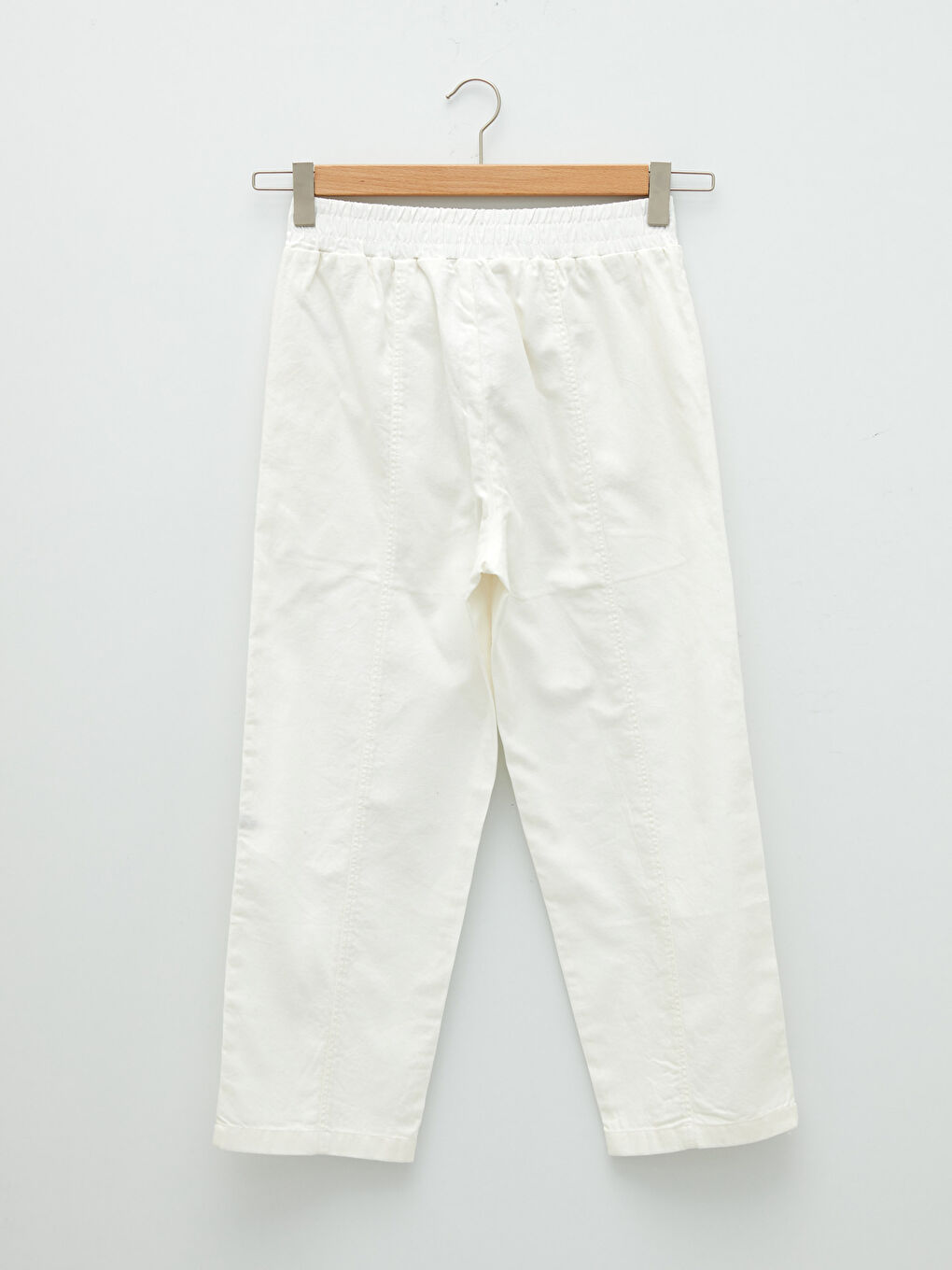 Beyaz Beli Lastikli Bol Fit Cep Detaylı Kadın Pantolon-5