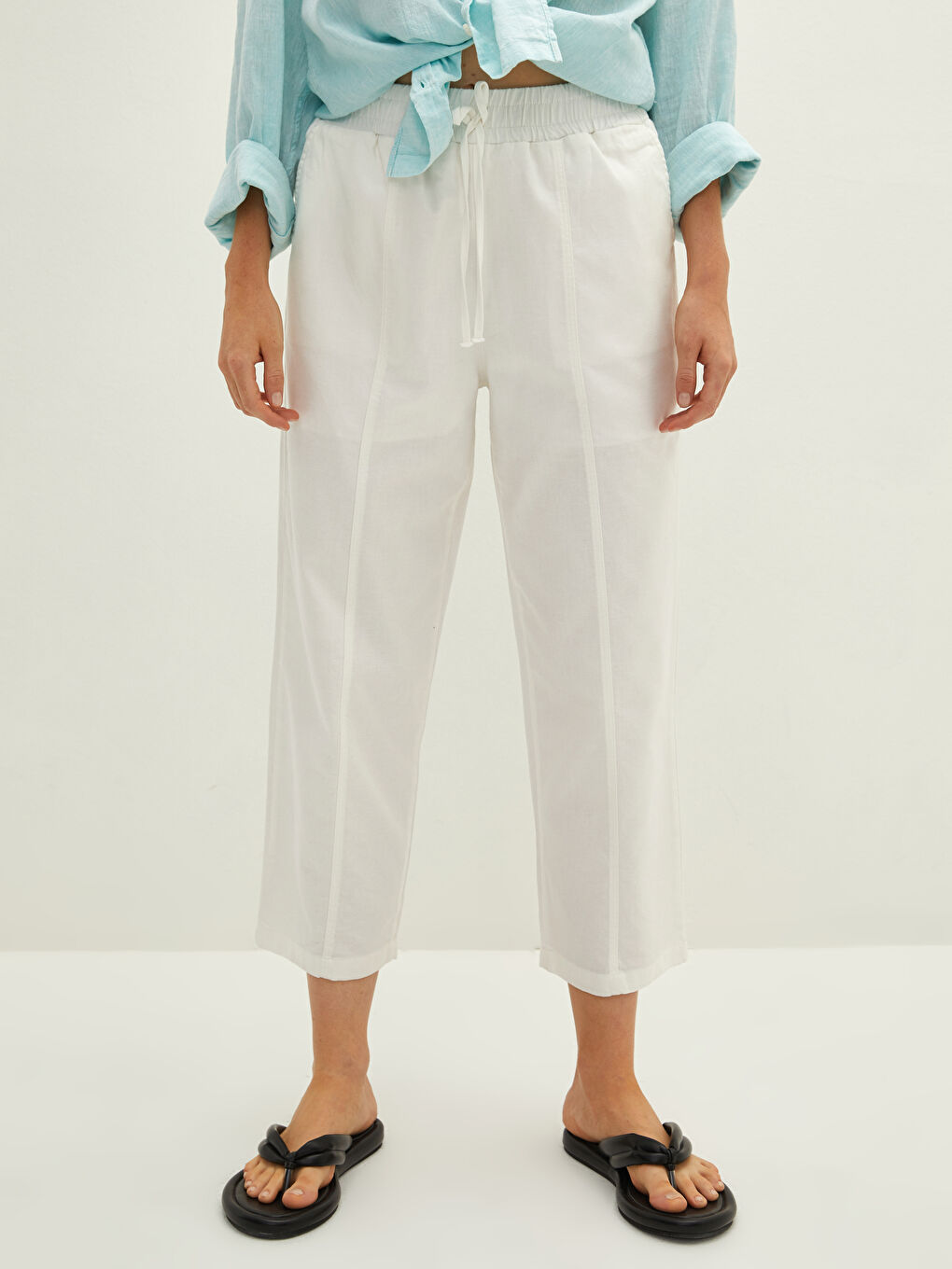 Beyaz Beli Lastikli Bol Fit Cep Detaylı Kadın Pantolon-2