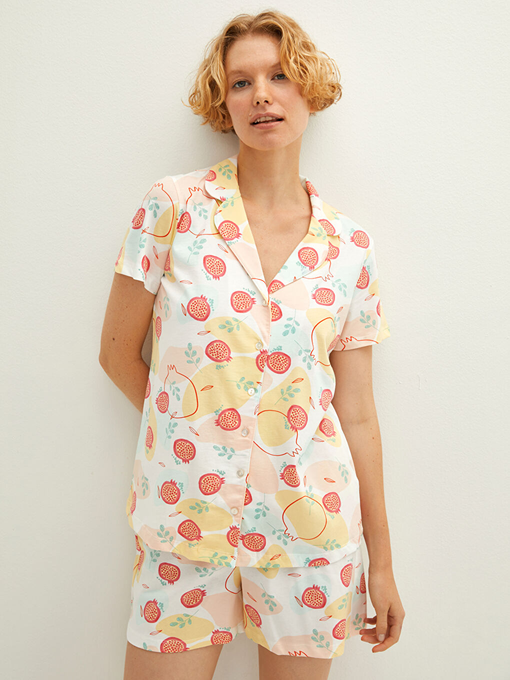 LCW DREAM Shirt Collar Patterned Short Sleeve Cotton Women's Short Pajamas Set -S1JK94Z8-LRA