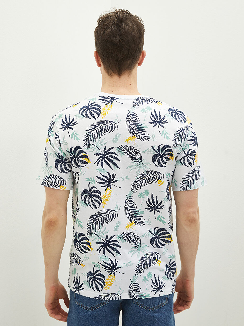 Beyaz Bisiklet Yaka Kısa Kollu Baskılı Penye Erkek Tişört-4