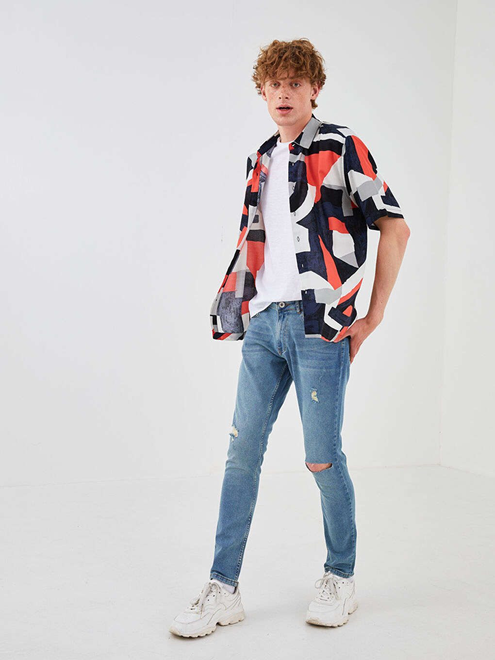 Kırmızı Regular Fit Kısa Kollu Desenli Erkek Gömlek-3