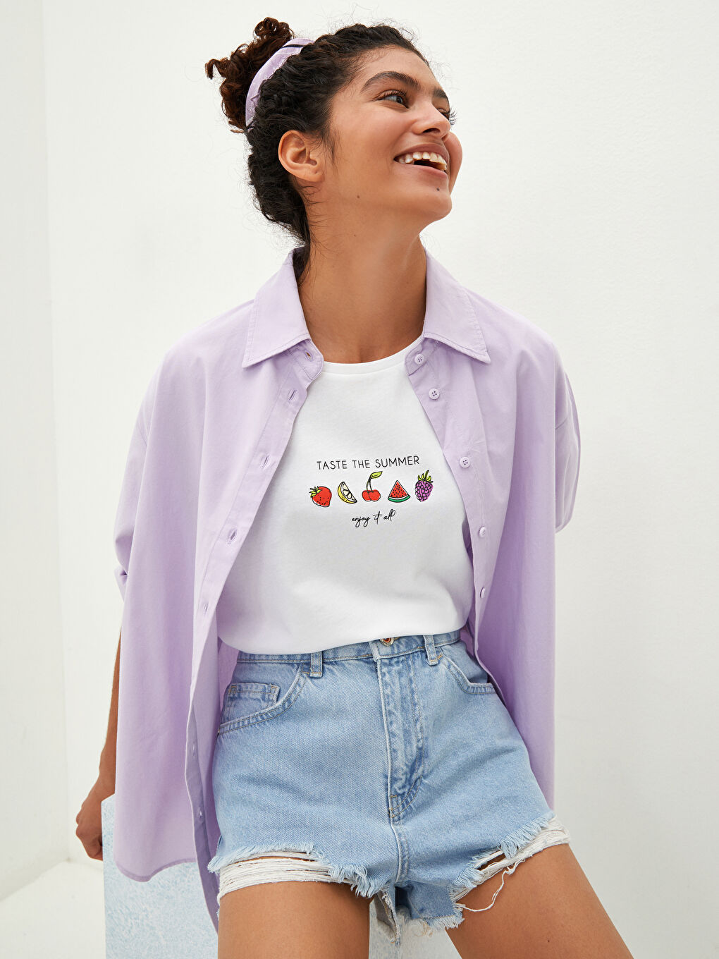 Mom Fit Pocket Ripped Detailed Women's Rodeo Jean Shorts-3