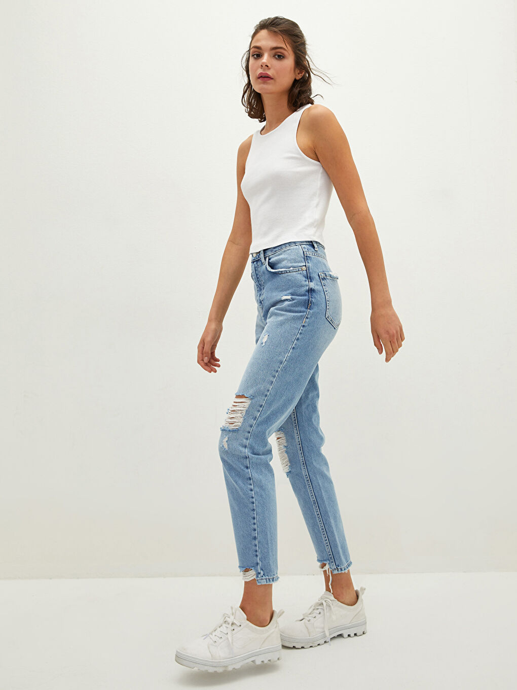 High Waist Mom Fit Ripped Detailed Women's Rodeo Jeans-2