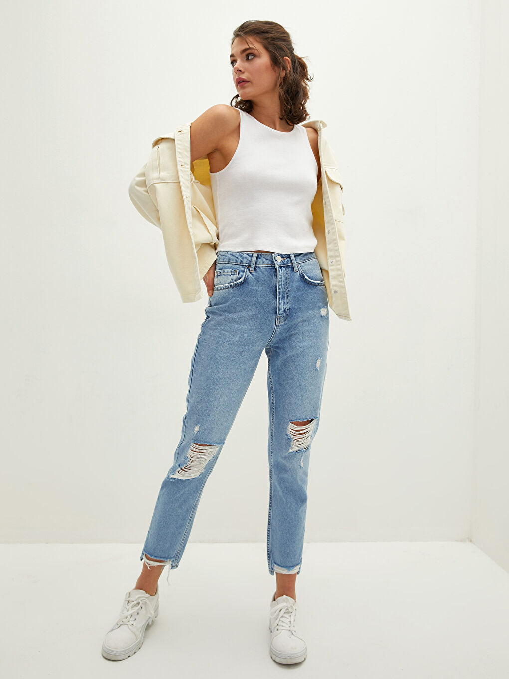 High Waist Mom Fit Ripped Detailed Women's Rodeo Jeans