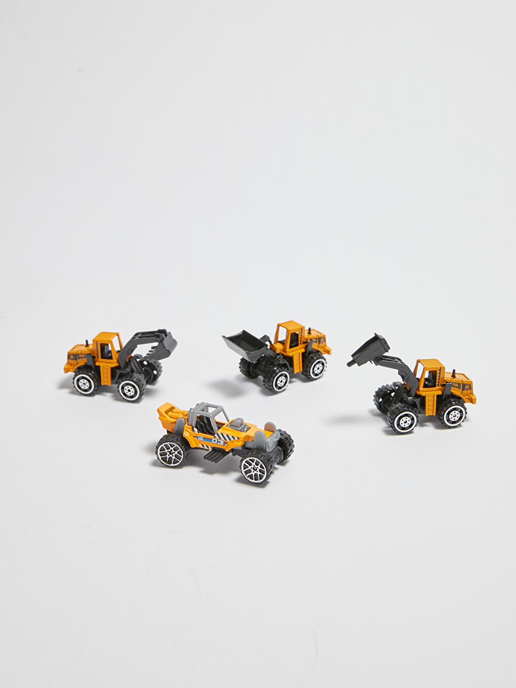 Mega Oyuncak Araba Seti 4'lü-1