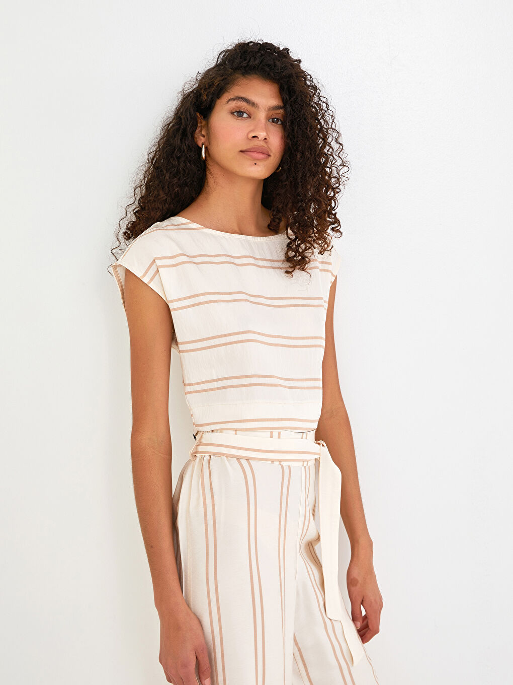 LCW Limited Women's Crew Neck Striped Sleeveless Blouse -S1JO41Z8-LE8
