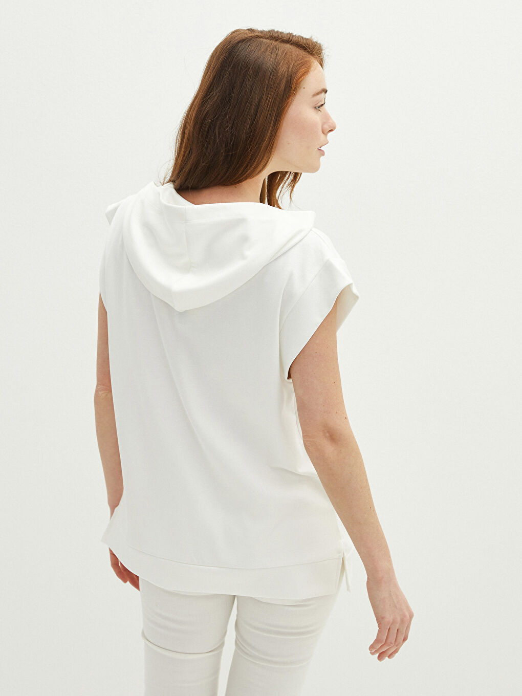 Ekru Kadın Kapüşon Yaka Düz Kolsuz Tişört-10