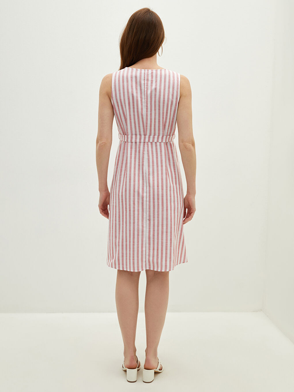 Kırmızı V Yaka Çizgili Kolsuz Cep Detaylı Pamuklu Kadın Elbise-4