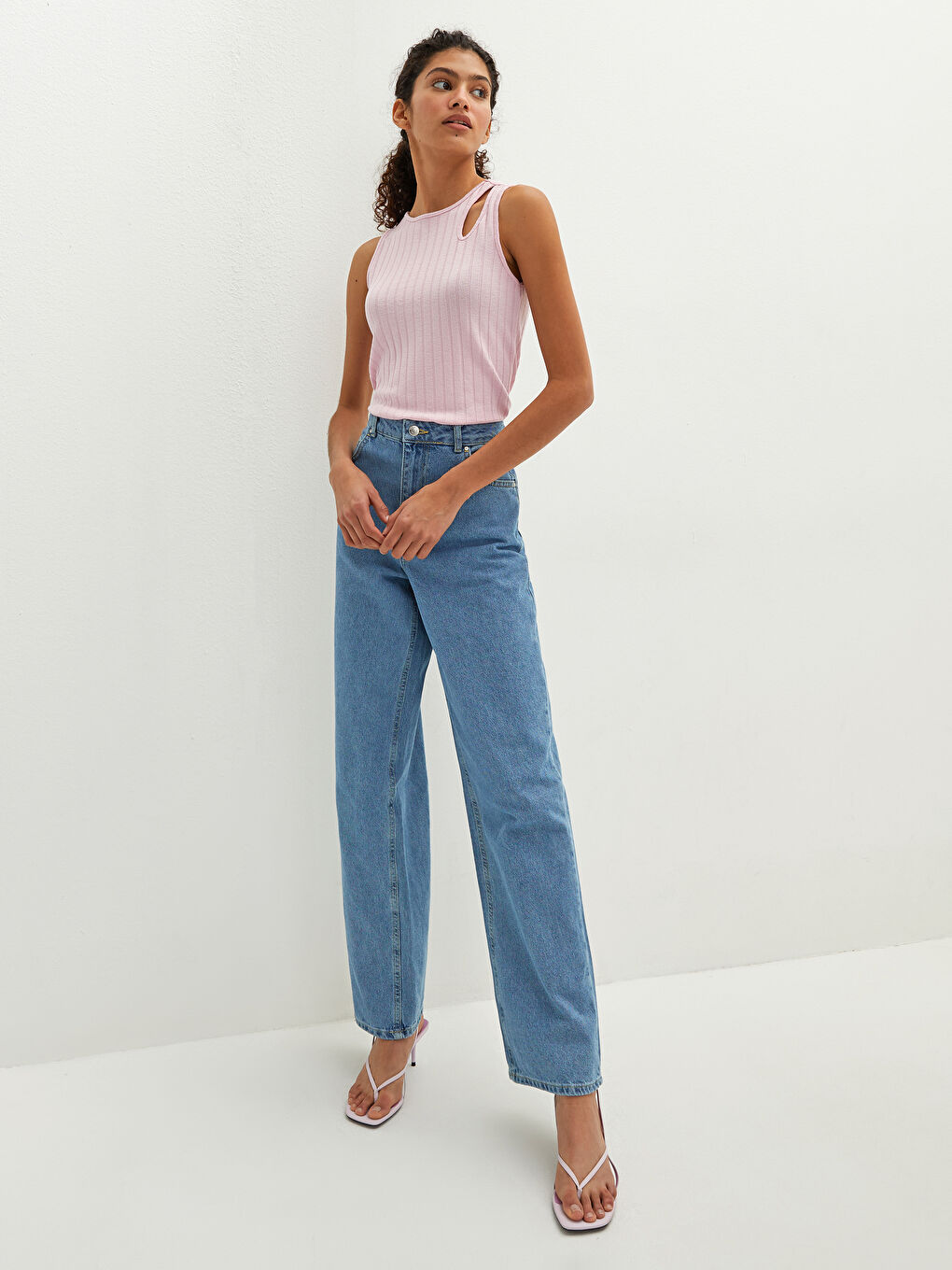 Crew Collar Plain Sleeveless Camisole Fabric Women's Singlet-2