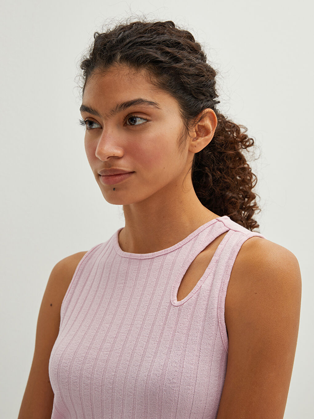 Crew Collar Plain Sleeveless Camisole Fabric Women's Singlet-3