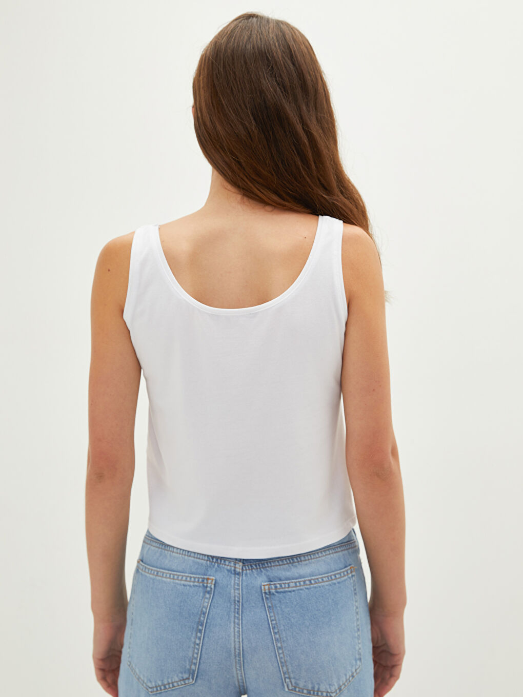 Beyaz Kadın U Yaka Askılı Düz Atlet-5