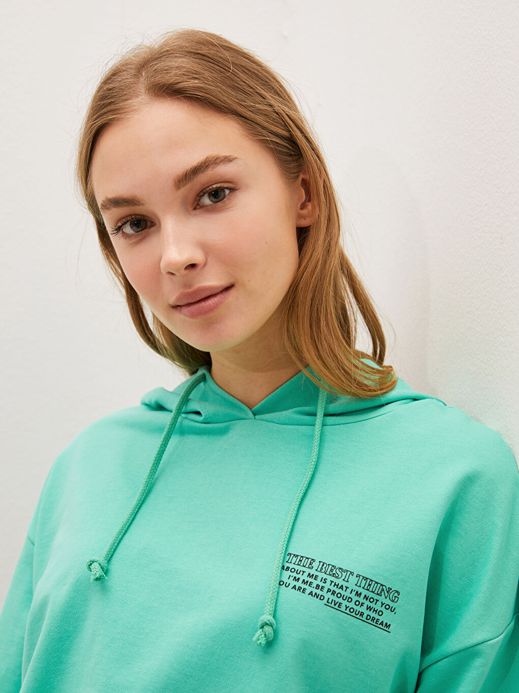 Yeşil Kapüşon Yaka Baskılı Uzun Kollu Kadın Sweatshirt-5