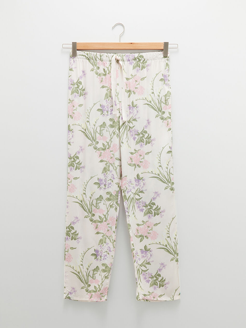 V-Neck Floral Short Sleeve Viscose Women's Pajamas Set-2