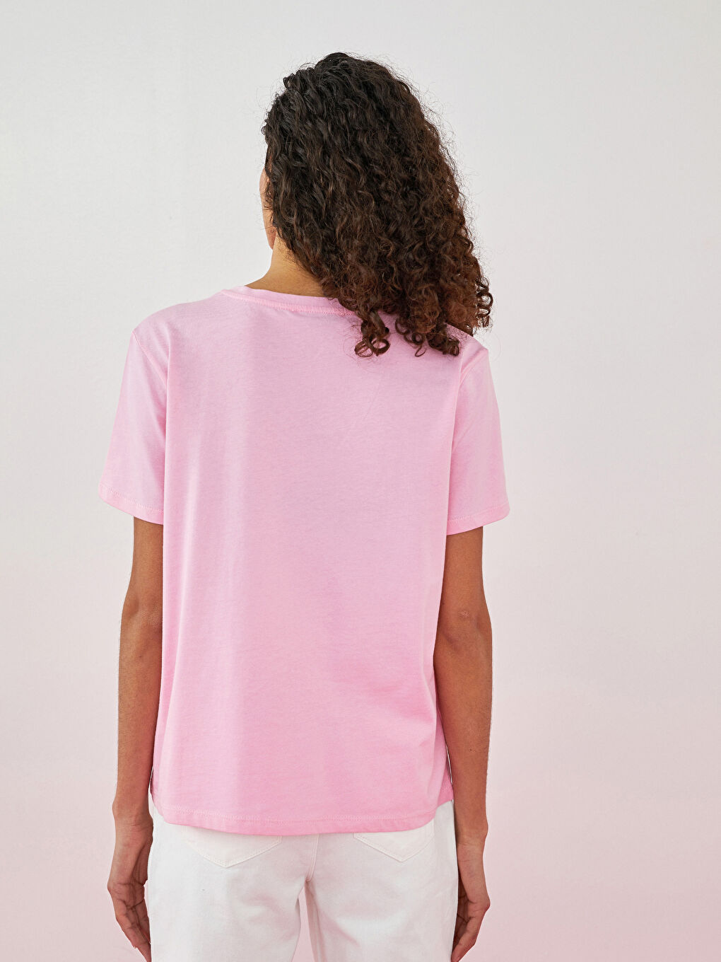 Pembe Bisiklet Yaka Baskılı Kısa Kollu Pamuklu Kadın Tişört-5