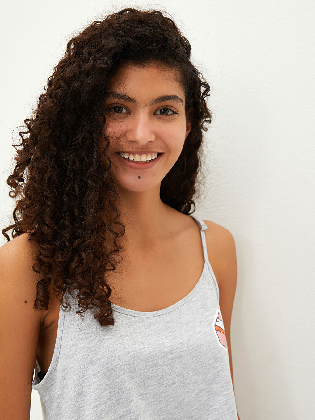 Gri U Yaka İp Askılı Baskılı Kadın Şortlu Pijama Takımı-3