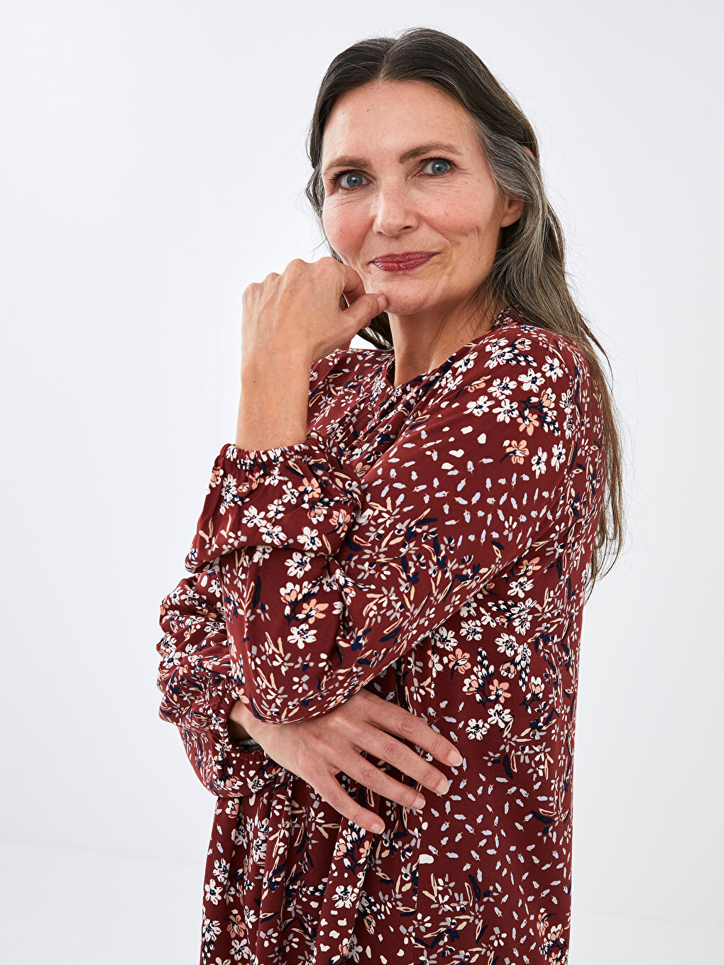 Kırmızı Hakim Yaka Çiçek Baskılı Uzun Kollu Belmando Kumaş Kadın Elbise-2