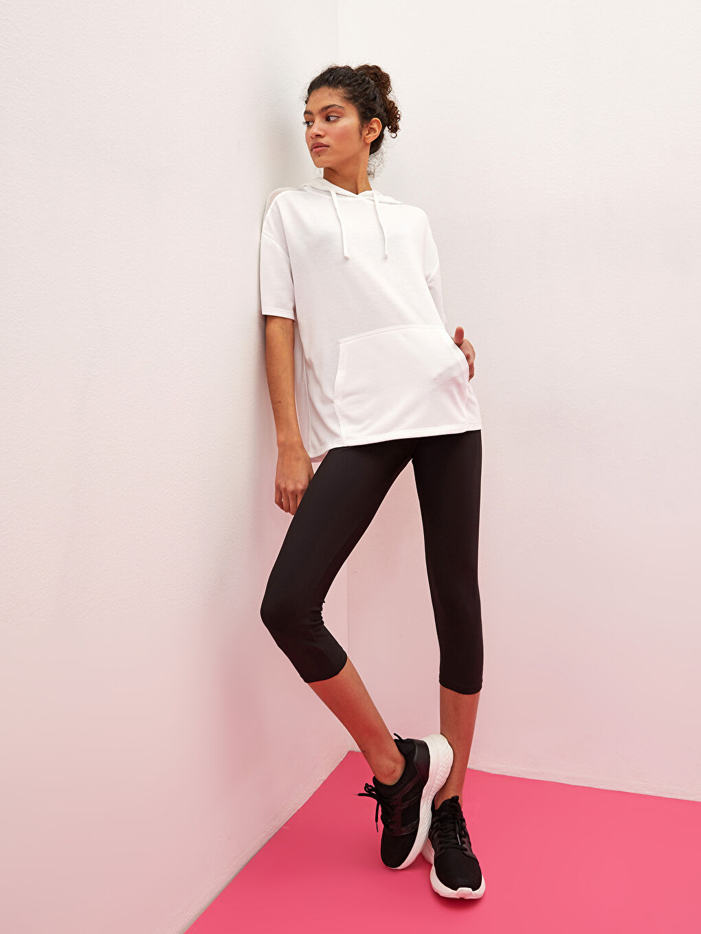 XSIDE ACTIVE Hooded Collar Plain Kangaroo Pocket Short Sleeve Women's Sports T-Shirt -S1K080Z8-EEW