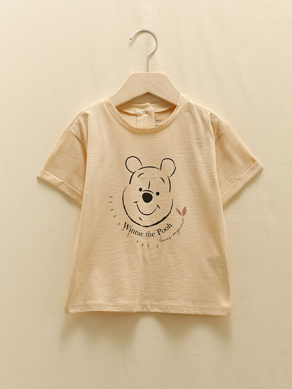 Bej Bisiklet Yaka Kısa Kollu Winnie the Pooh Baskılı Kız Bebek Tişört