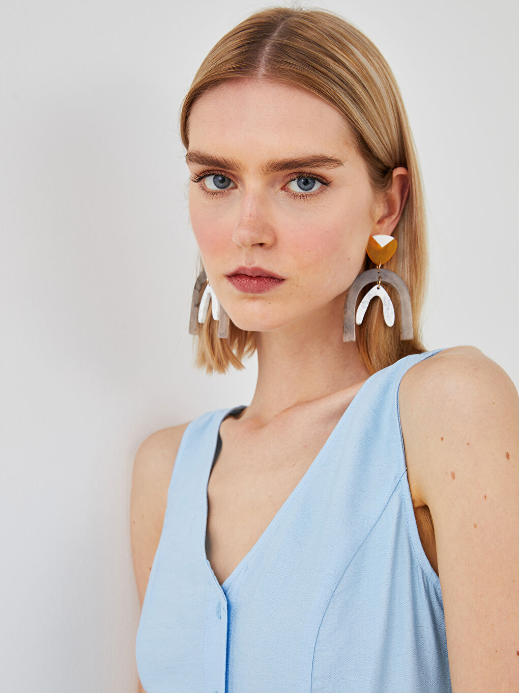 Mavi V Yaka Düz Önden Düğme Kapamalı Kadın Elbise-4