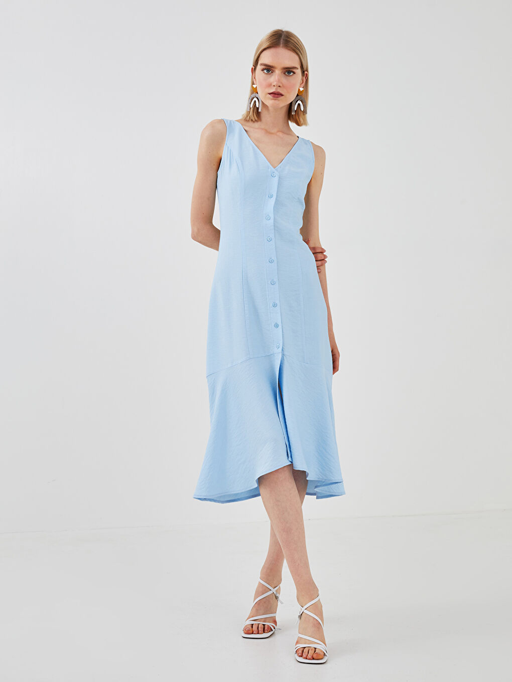 Mavi V Yaka Düz Önden Düğme Kapamalı Kadın Elbise-2