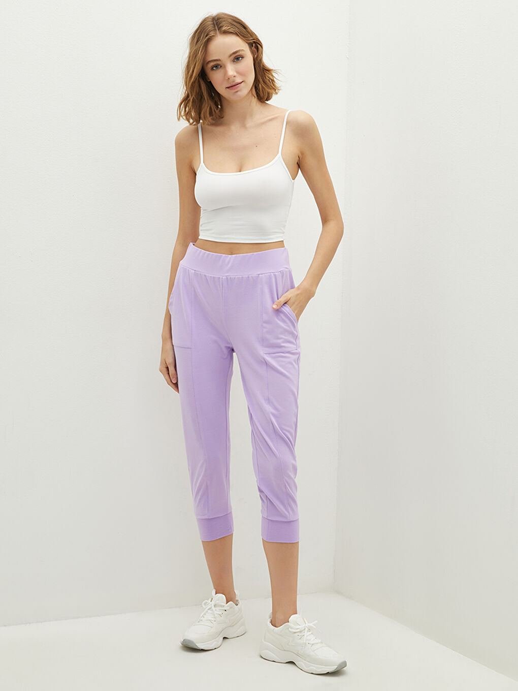 Xside Active Damen-Sport-Sweatpants mit Taschen-Details und schlichtem Design -S1K150Z8-UMM