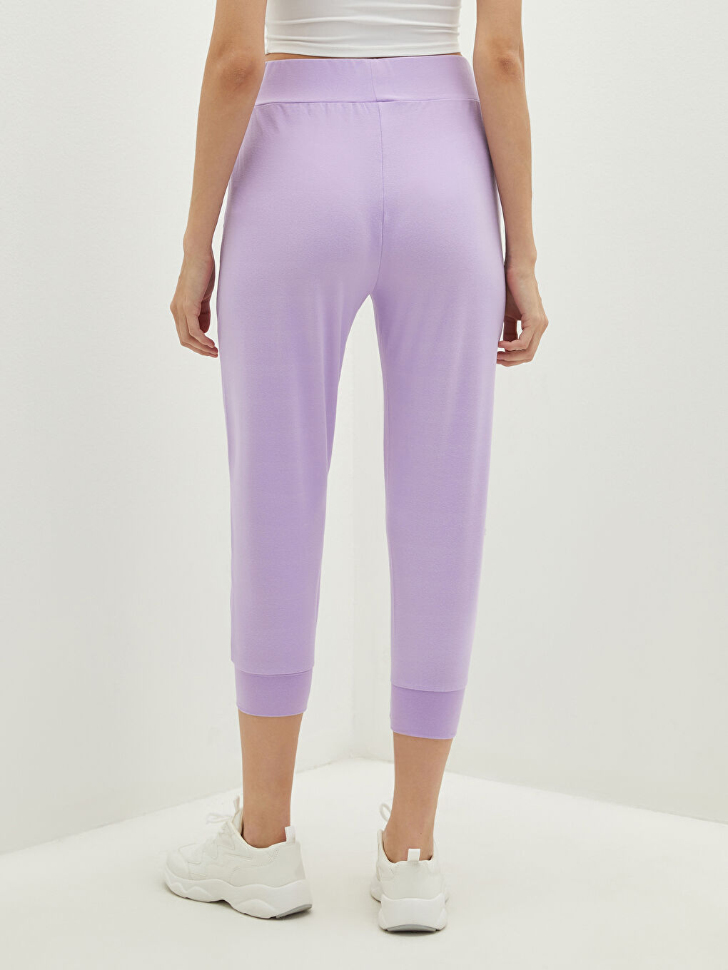 Xside Active Damen-Sport-Sweatpants mit Taschen-Details und schlichtem Design -S1K150Z8-UMM