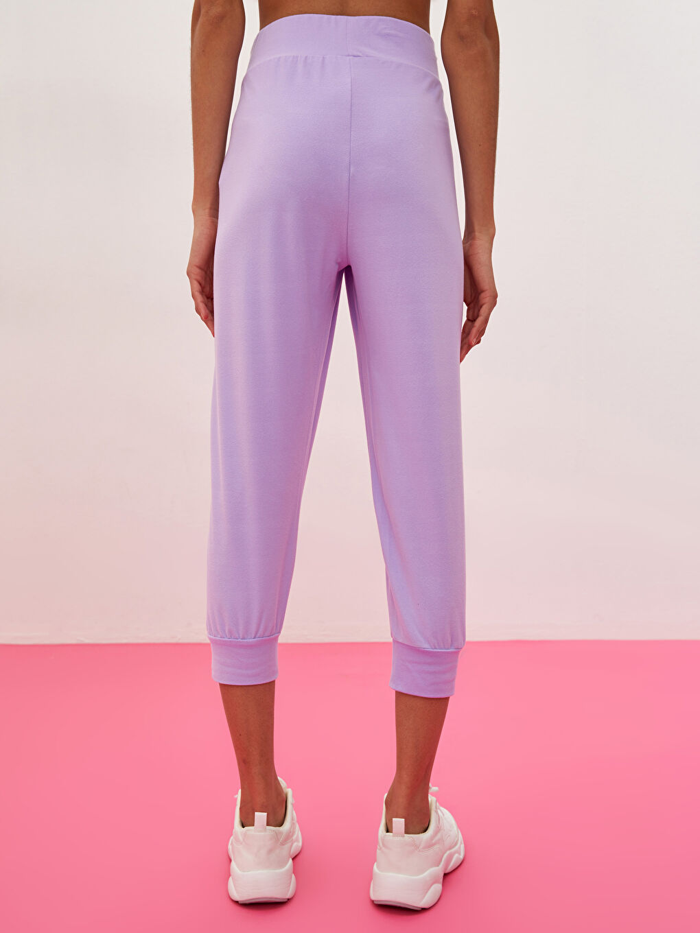 Xside Active Damen-Sport-Sweatpants mit Taschen-Details und schlichtem Design -S1K150Z8-UMM