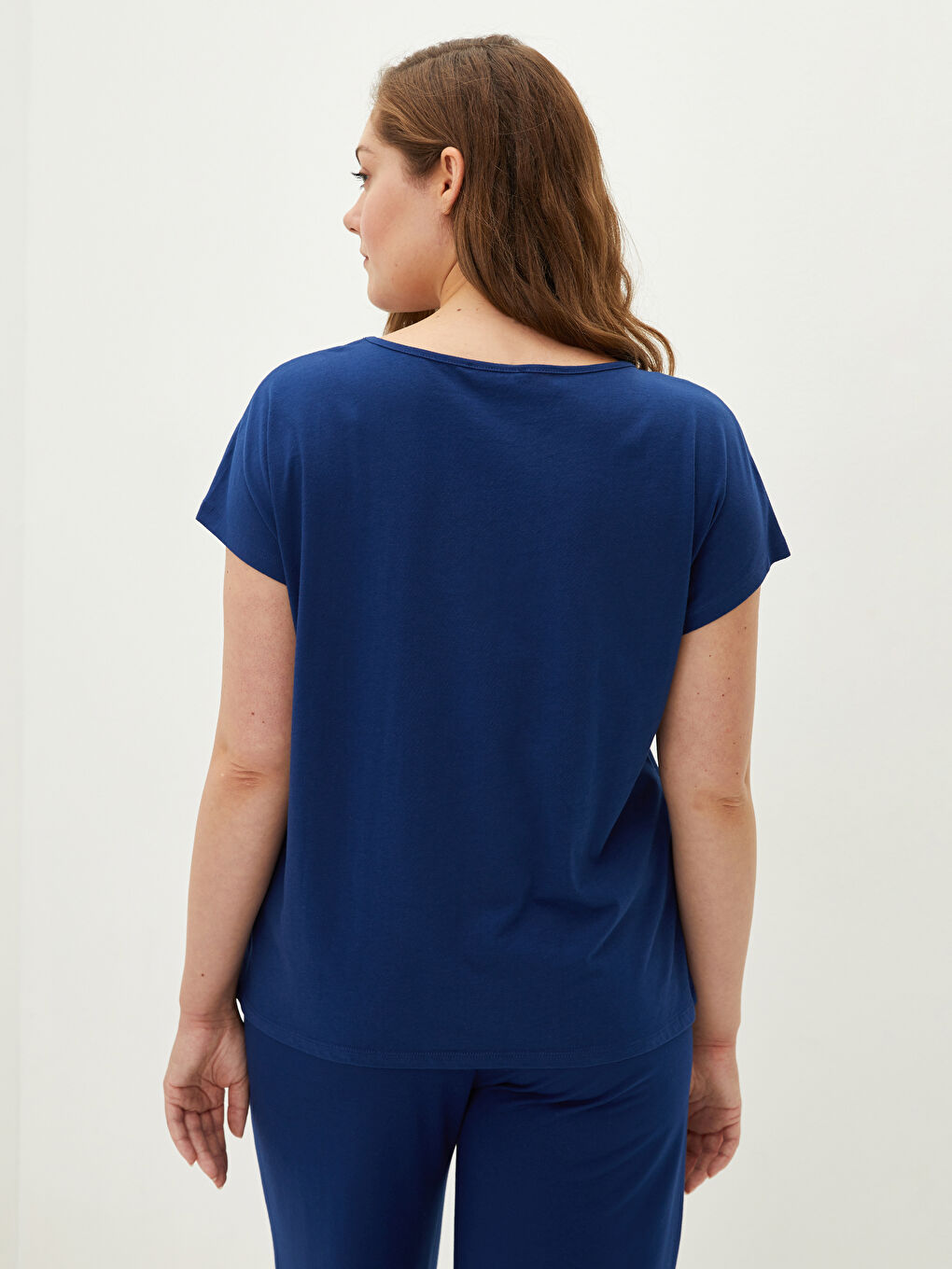 Lacivert Bisiklet Yaka Düz Kısa Kollu Pamuklu Kadın Tişört-5