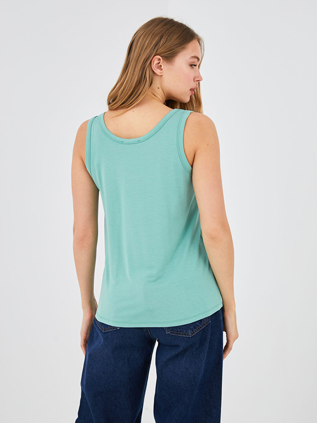 U Neck Plain Strappy Women's Tank Top-4
