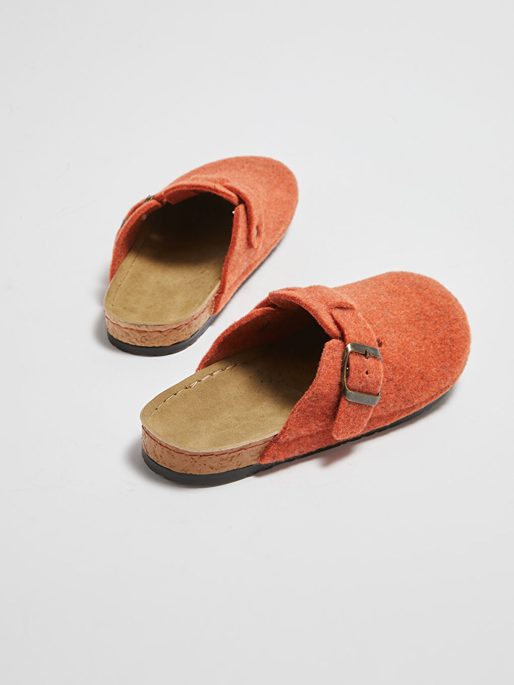 Kahverengi Toka Detaylı Kadın Ev Terliği-4