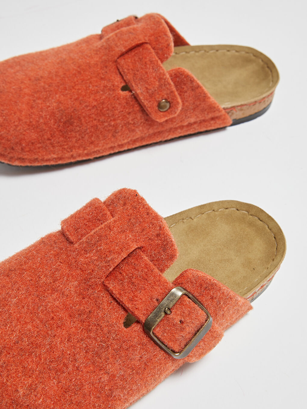 Kahverengi Toka Detaylı Kadın Ev Terliği-5