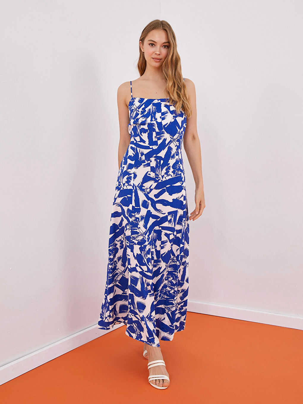 Lacivert İp Askılı Desenli Viskon Kadın Elbise-2