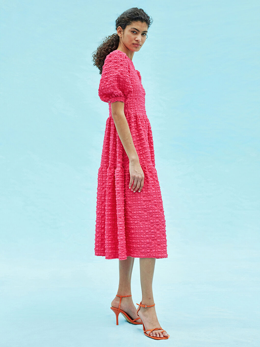 Fuşya GOFRE YUVARLAK YAKA BALON KOLLU KADIN GALİA ELBİSE-2